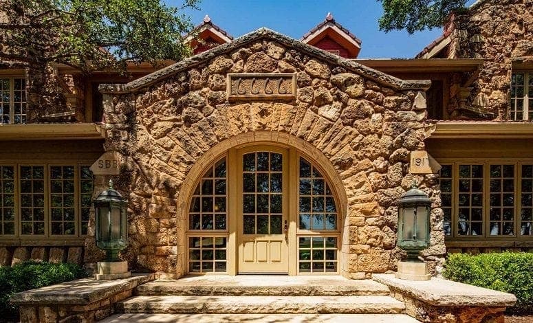Four Sixes Ranch main house entrance